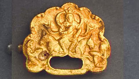 सोन्याचे बकल