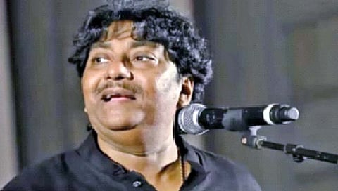 आदरांजली : मंत्रमुग्ध स्वरयात्री