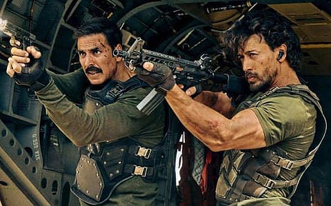 बडे मियाँ छोटे मियाँ