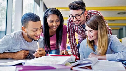 परदेशी विद्यार्थी भारतात येतील?