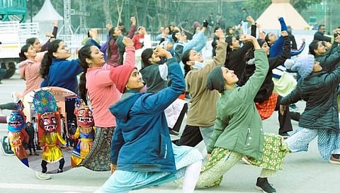 Nashik News : पिंपळसोंड येथील बोहाडा मुखवटे कला झळकणार दिल्लीच्या राजपथावर