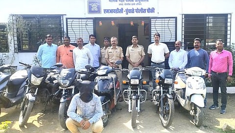 Nashik Crime News : रिकव्हरी एजंटच निघाला दुचाकीचोर