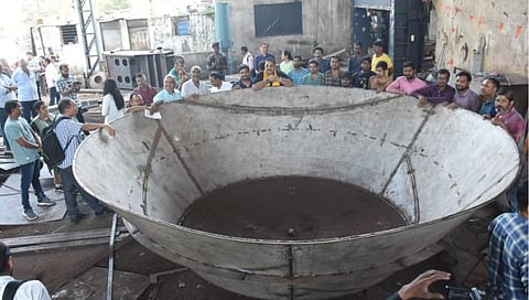 Ram Mandir Inauguration : राम भक्तांसाठी ७ हजार किलोचा ‘श्रीराम शिरा’ करण्यासाठी १८०० किलो वजनाच्या कढईची निर्मिती
