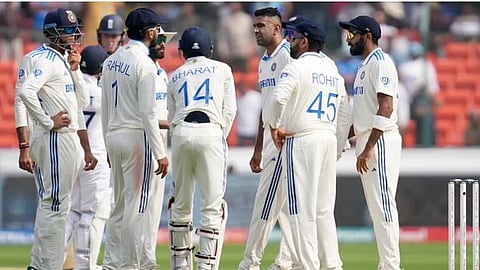 IND vs ENG 1st Test | हैदराबाद कसोटीच्या पहिल्या दिवशी भारताचे वर्चस्व, इंग्लंडचा ‘बॅजबॉल’ निघाला फुसका बार