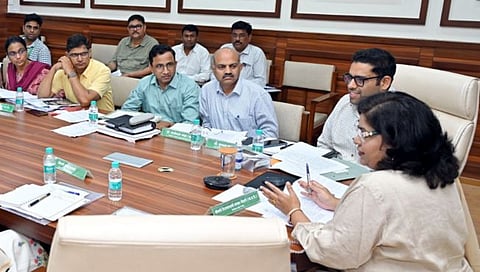 नागपूर : ताडोबा-अंधारी व्याघ्र प्रकल्पात पर्यटकांसाठी इलेक्ट्रिक वाहने