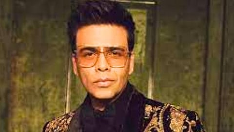 Karan Johar : करणने चित्रपटांसाठी मिळवली खोटी समीक्षणे!