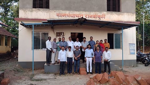 नाव कोकण रेल्वे प्रवाशांना सोयी सुविधा मात्र परराज्यात; सिधुदुर्गात प्रवासी संघटना एकवटल्या