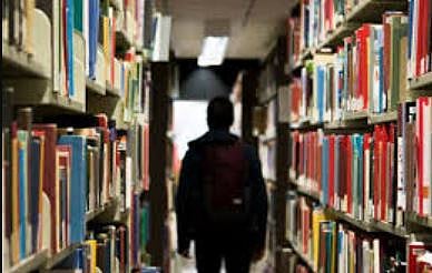 गरीब विद्यार्थ्यांवर संक्रांत; स्वयं-अर्थसहाय्यित खासगी विद्यापीठांमध्ये शिष्यवृत्ती बंद