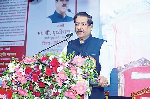 राजकीय अस्थिरतेमुळे मुंबई आर्थिक राजधानी राहिली नाही : पृथ्वीराज चव्हाण