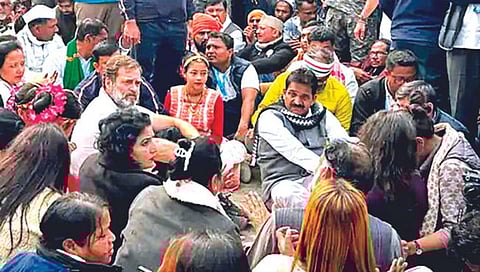 दर्शनासाठी मंदिरात मी जाऊ शकत नाही काय? : राहुल गांधी