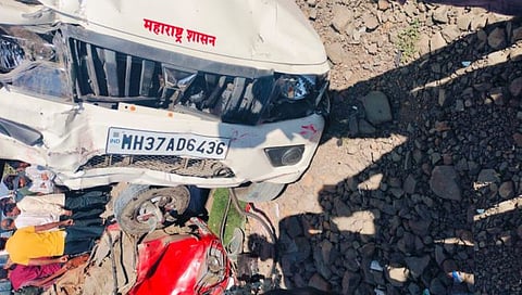 वाशीम : बोलेरो आणि ऑटोची धडक; १० जण गंभीर जखमी