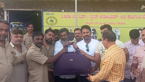 रिक्षाचालकाचा प्रामाणिकपणा