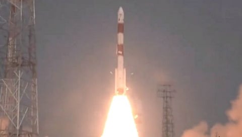 XPoSat Mission : ‘इस्रो’ची ऐतिहासिक ‘झेप’; XPoSat चे यशस्वी प्रक्षेपण