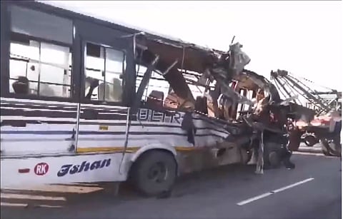 Assam Accident : आसाममध्ये भीषण अपघात; बस आणि ट्रकच्या धडकेत १४ ठार, २७ जखमी