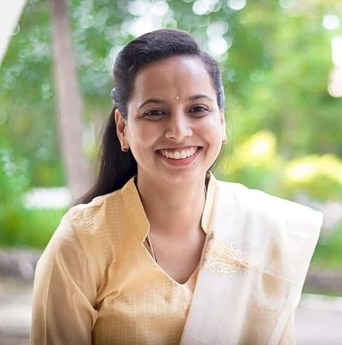 अंगणवाडीताईंनो, लवकर कामावर रुजू व्हा : मंत्री आदिती तटकरे यांचे आवाहन