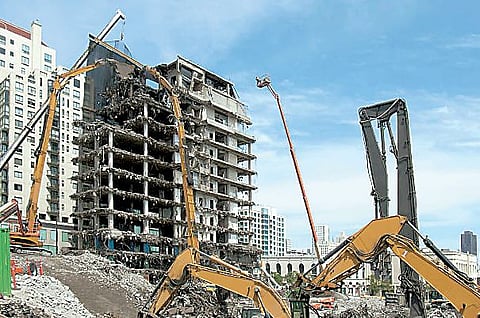 Pune News : अनधिकृत बांधकामे महापालिकेच्या रडारवर