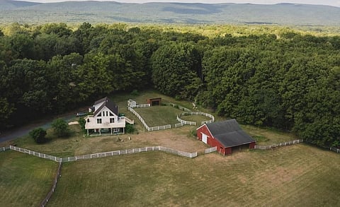 Pune : जिल्ह्यात अनेक फार्म हाऊसचे बांधकाम बेकायदेशीर !