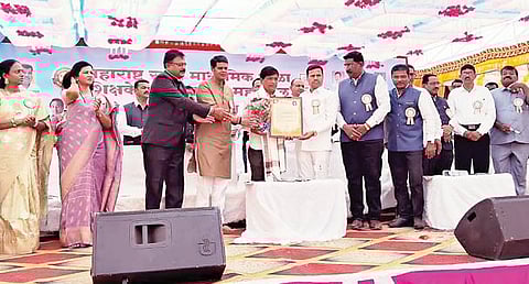 आश्वासित प्रगती योजना लागू करणार : मंत्री दीपक केसरकर यांचे प्रतिपादन