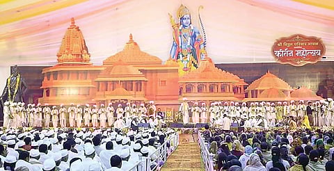 Pimpari : कीर्तन महोत्सवात लीन झाले नागरिक