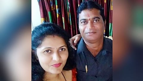 Nagar Murder : राहुरी येथील वकील दाम्पत्याचा निर्घृण खून; दगड बांधून विहिरीत टाकले