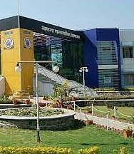 मराठी पाट्या न लावल्यास एक लाखापर्यंत दंड : आयुक्तांकडून इशारा