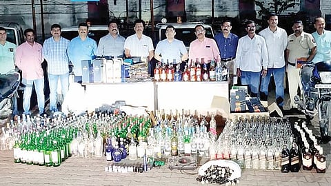 बनावट विदेशी स्क्वॉचच्या कारखान्यावर छापा; राज्य उत्पादन शुल्क विभागाची कारवाई