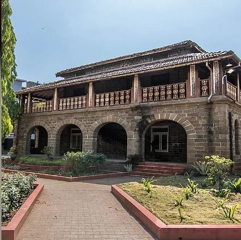 गोखले इन्स्टिट्यूट बनले भ्रष्टाचाराचे कुरण