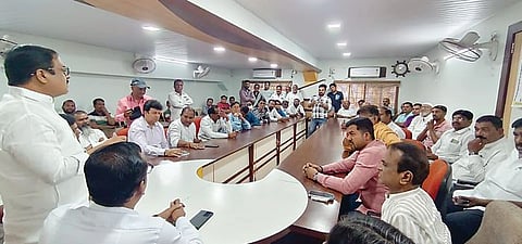 अतिक्रमणातून व्यापार्यांना त्रास नको; बैठकीत अनेकांनी मांडल्या व्यथा