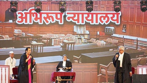 Marathi Sahitya Sammelan | सार्वजनिक पातळीवरील संवाद मराठीतून व्हावा : डॉ. नीलम गोऱ्हे