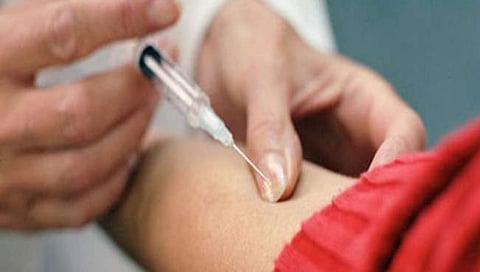 Nashik News : फोनवर बोलण्याच्या नादात डॉक्टरांनी चुकीचे इंजेक्शन दिल्याने मुलाचा मृत्यू