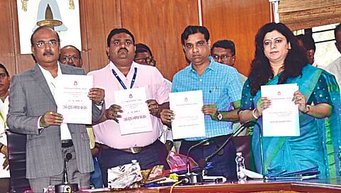 NMC Budget २०२४-२५ : नागरिकांना दिलासा, दुकानांवर कर; नाशिक महापालिकेचे २,६०३ कोटींचे अंदाजपत्रक सादर