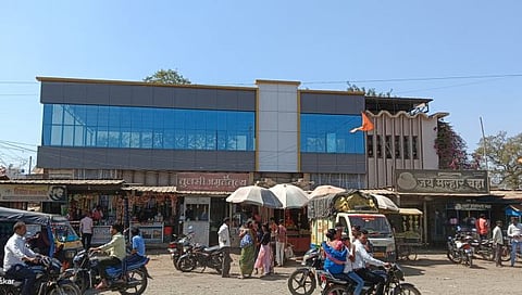 Dhule News : पिंपळनेर ग्रामपंचायतीचे नगरपरिषदेत रुपांतर