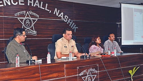 नाशिक : ई-चलन कारवाई; वाहतूक पोलिसांना धडे