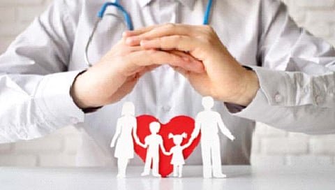 विमा : सर्व रुग्णालयांत कॅशलेस उपचार