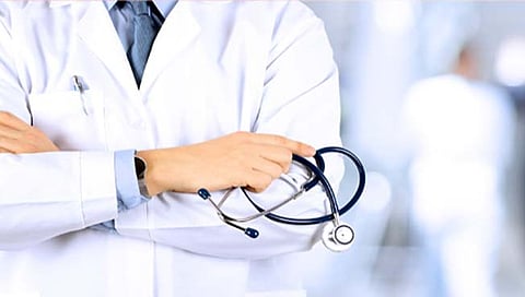 कोल्हापूर : अधिष्ठाता डॉ. प्रकाश गुरव यांची उचलबांगडी