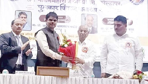 अण्णासाहेब चकोते