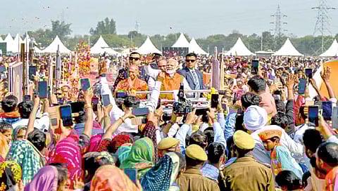 ‘माल तोच, पॅकिंग नवीन’ : पंतप्रधान नरेंद्र मोदी