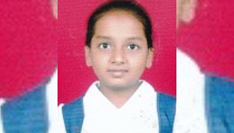 धाराशिव: येनेगुर येथे शाळेला जाणाऱ्या दोन मुलींना कंटेनरने उडवले: एकीचा मृत्यू, दुसरी गंभीर