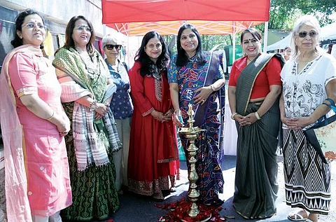 Pimpri : ‘कलाग्राम’ प्रदर्शनाचे डॉ. भाग्यश्रीताई पाटील यांच्या हस्ते उद्घाटन