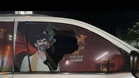 मनोज जरांगेंच्या सहकाऱ्याच्या गाडीवर हल्ला, अज्ञातांकडून वाहनाची तोडफोड