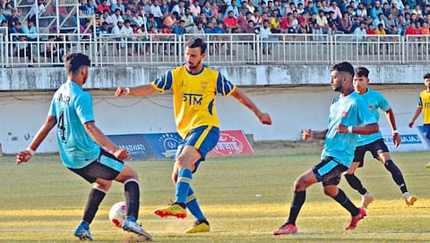 KM Championship : ‘पाटाकडील अ’चा झुंजार क्लबवर विजय; ‘संध्यामठ’कडून उत्तरेश्वर पराभूत