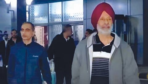 मृत्युदंड ठोठावलेल्या आठ भारतीय अधिकार्यांची कतारकडून मुक्तता