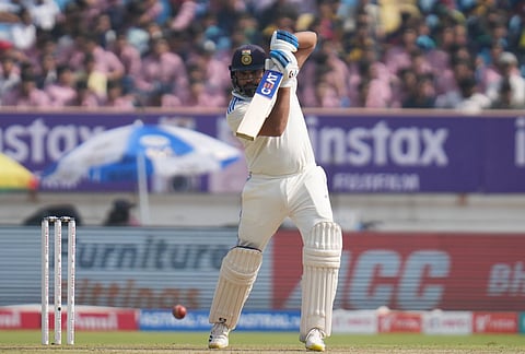 Rohit Sharma Century : कॅप्टन इनिंग..! राजकोट कसोटीत रोहीत शर्माचे दमदार शतक