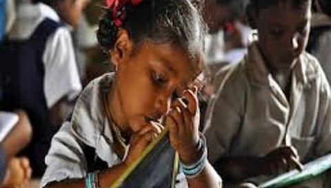 नाशिक : जिल्ह्यात १४२ शाळांमध्ये २० पेक्षाही कमी विद्यार्थी