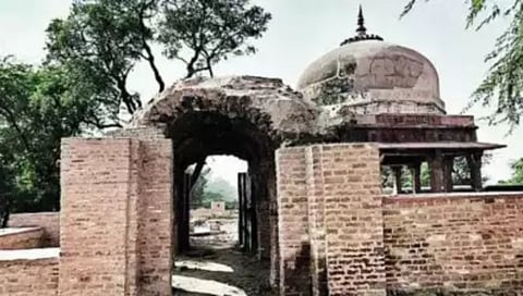 lakshagriha-mazar case : ‘ती मजार नाही तर महाभारत काळातील लक्षगृह…’; ज्ञानवापीनंतर न्यायालयाचा मोठा निर्णय