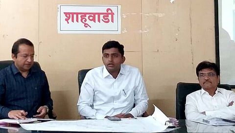 Lok Sabha Election : लोकसभा निवडणुकीच्या पूर्व तयारीसाठी जिल्हाधिकाऱ्यांची शाहूवाडीत आढावा बैठक