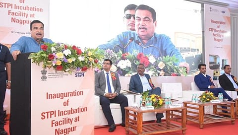 Nitin Gadkari : प्रादेशिक गरजांनुसार सॉफ्टवेअर क्षेत्रात संशोधनाची गरज : नितीन गडकरी