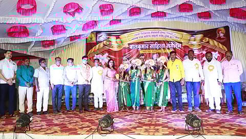 परभणी: मानवत येथील बालकुमार साहित्य संमेलनाचा समारोप
