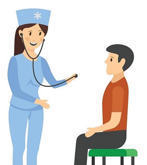 आरोग्यमंत्र्यांच्या खासगी कार्यालयात सरकारी कर्मचारी; रुग्णसेवेसाठी नियुक्तीचा दावा