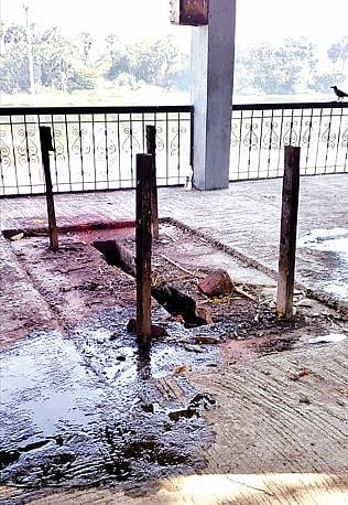 मांजरीतील स्मशानभूमीला ‘मरणकळा’ : महापालिका प्रशासनाचे दुर्लक्ष